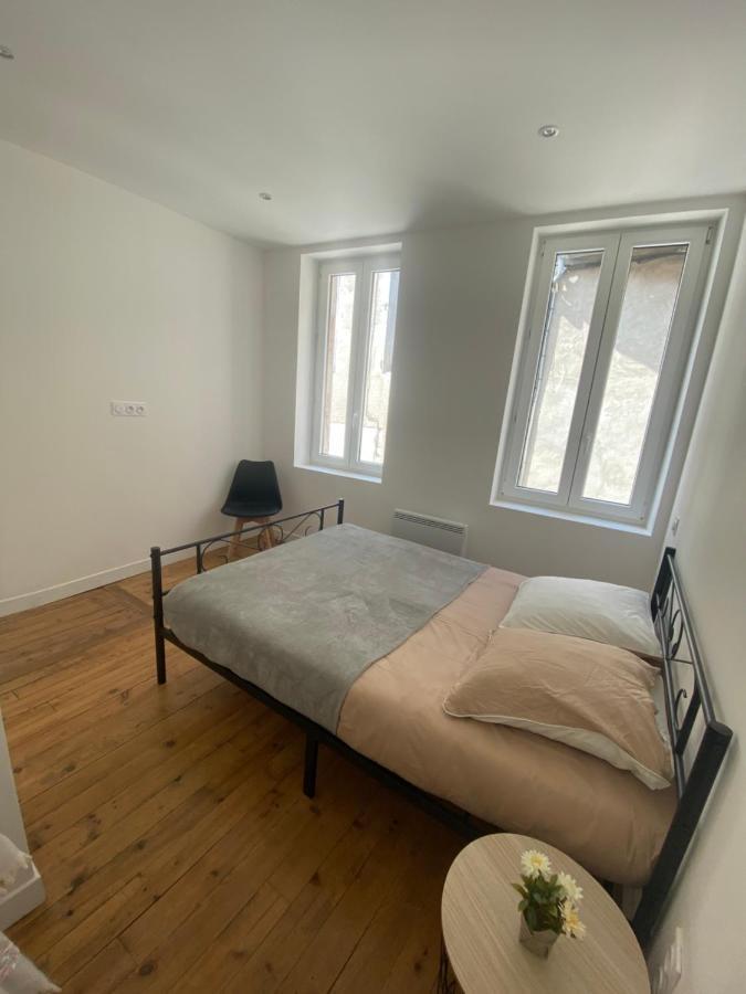 Logement Tout Equipe Layrac المظهر الخارجي الصورة