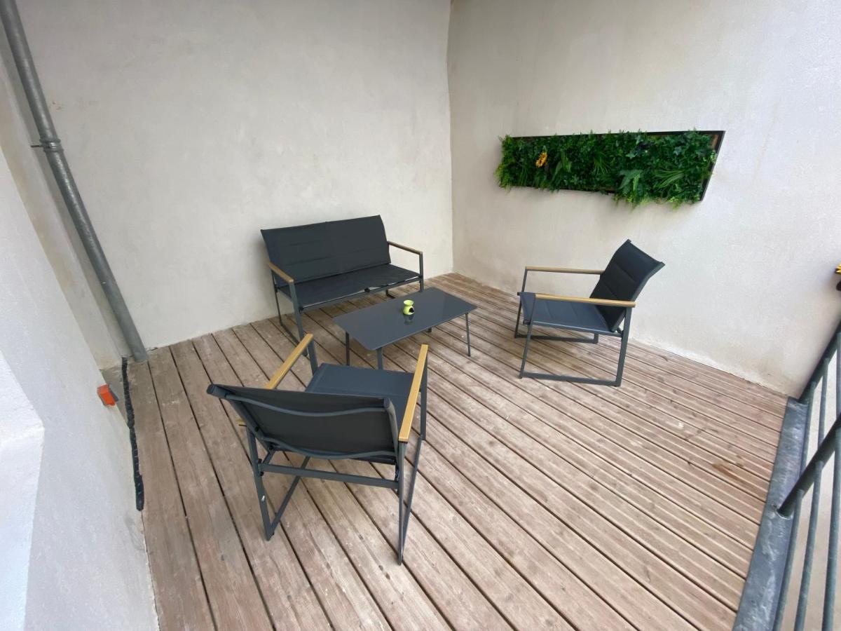 Logement Tout Equipe Layrac المظهر الخارجي الصورة